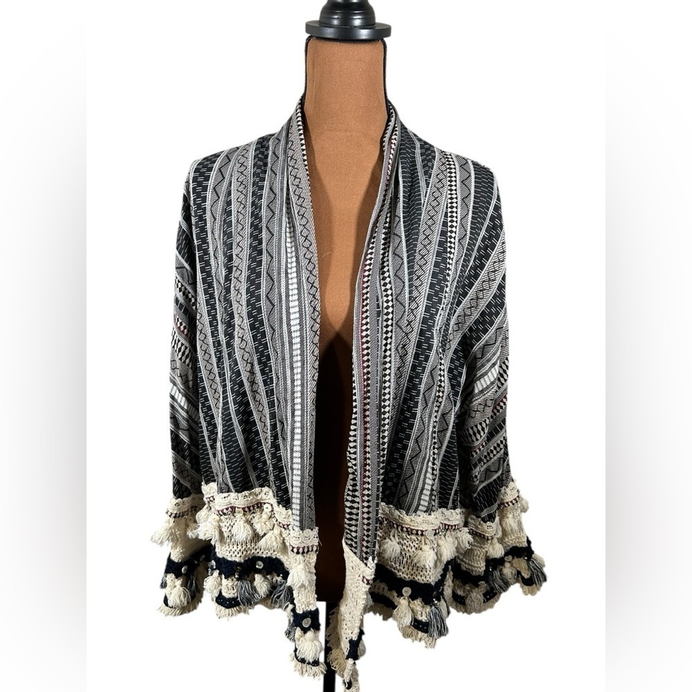 Zara Folks Kimono with Tassels S - Picture 2 of 6